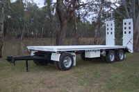 3 Axle Dog Trailers