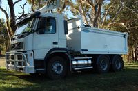 Builds of truck bodies and their bins.