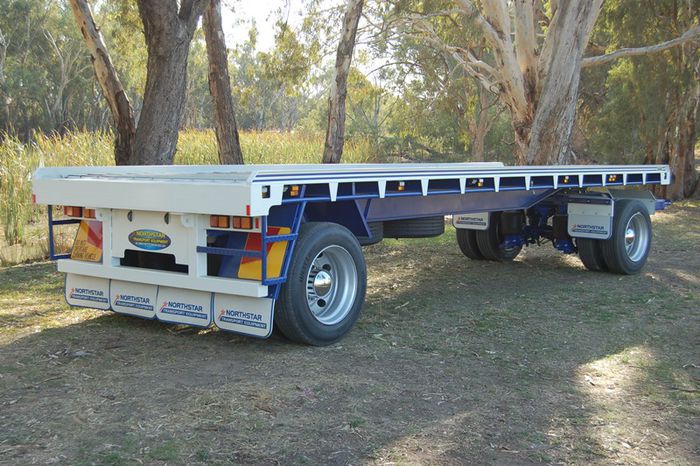 Two Axle Dog Trailer