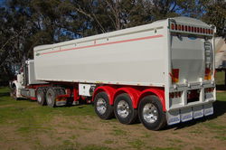 Australian made Grain Semi Tippers