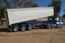 Semi Tipper Trailers